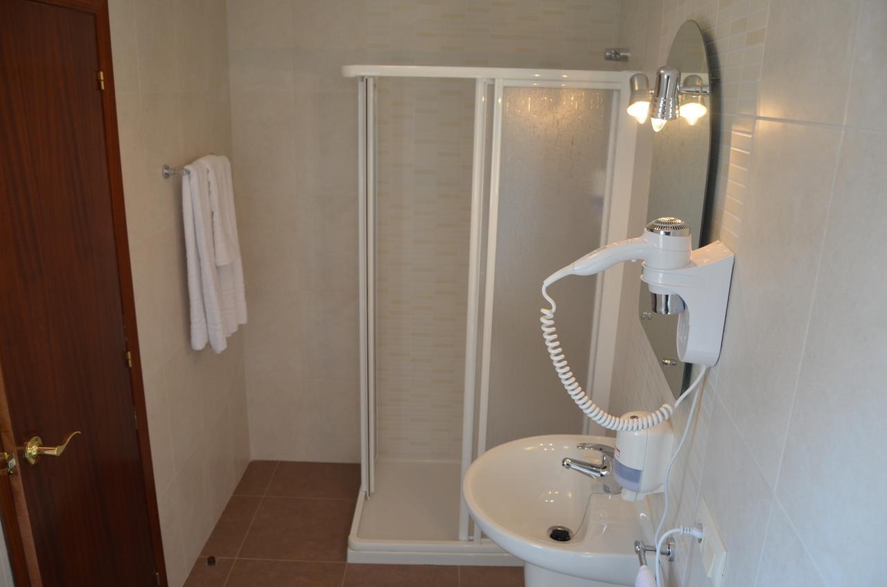 Del Peregrino Hotel อาร์ซูอา ภายนอก รูปภาพ